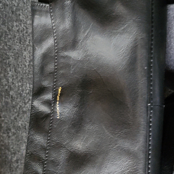 Lucky brand cross body purse - Picture 7 of 8